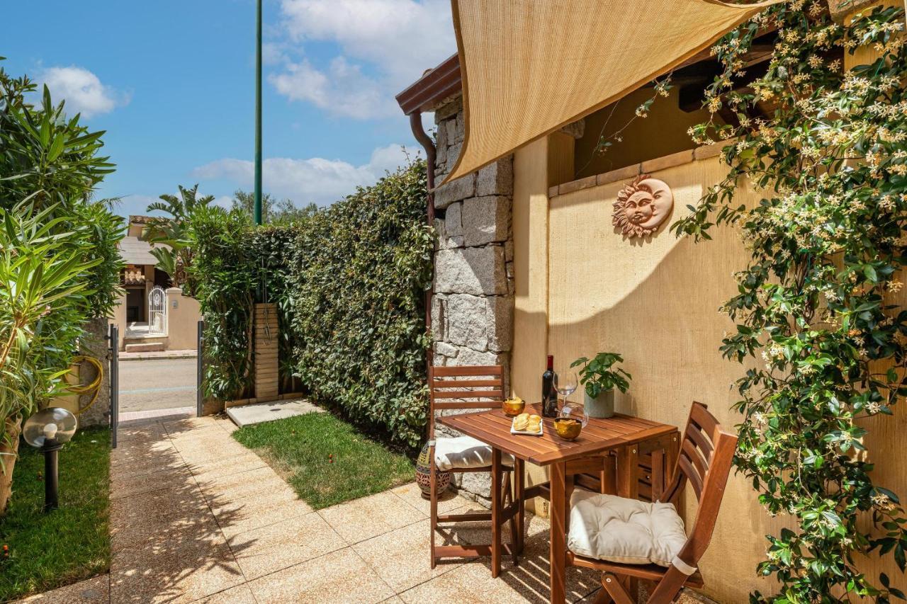 Casa Vacanze Raggio Di Luna Villasimius Exterior foto