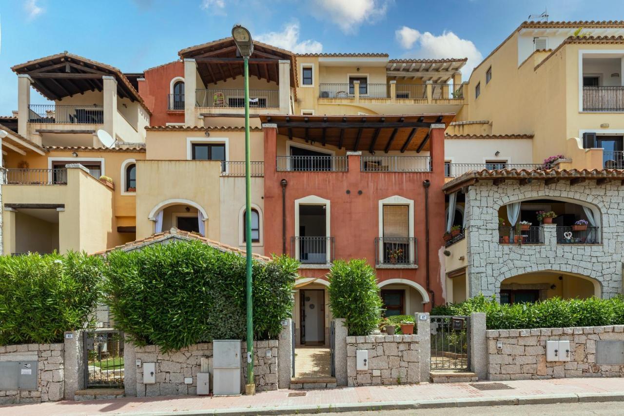 Casa Vacanze Raggio Di Luna Villasimius Exterior foto